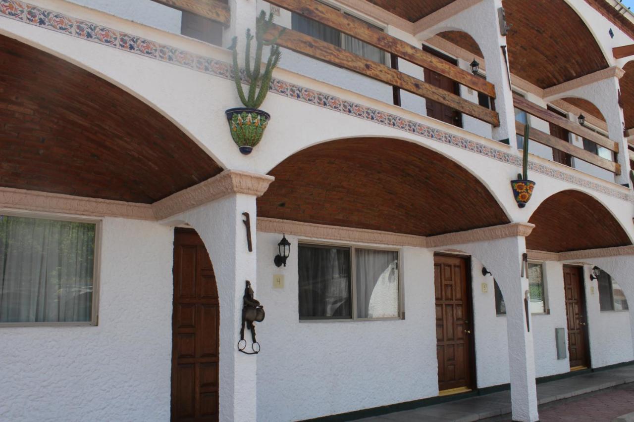 צ'יוואווה State Inn מראה חיצוני תמונה